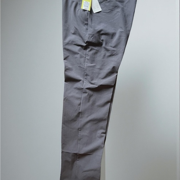 NWT All In Motion Mens Travel Trousers - Picture 2 of 8